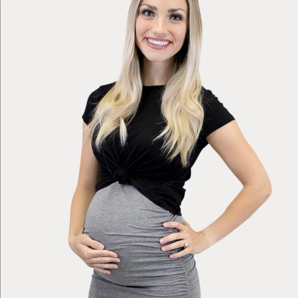 Sexy Mama Maternity black crop top NWT